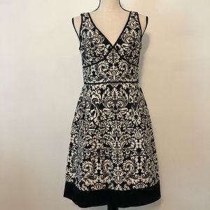 Donna Morgan Black and Cream Cotton Dress Size Medium